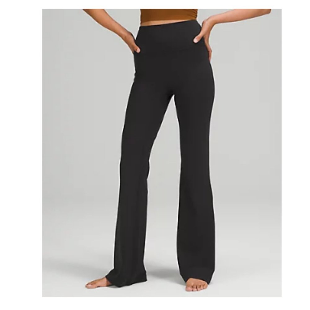 NWT LULULEMON Groove Pant FLARE Super High Waist Size SOLID Black  NULU  Align 6 - Picture 3 of 16